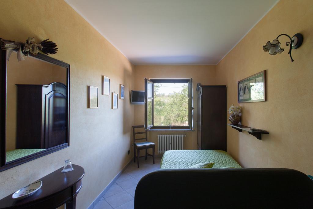 B&B Castelvecchio Ferrere Værelse billede